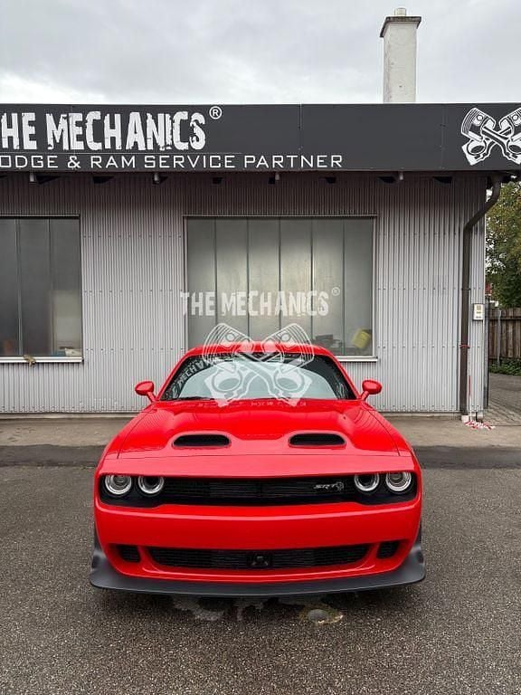 Rot Neu 2025 Dodge Challenger Coupé | 88.500 € (Fairer Preis) - Bild 1/4