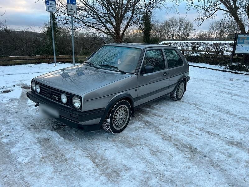 Gebraucht VW Golf II 80 PS (58 kW) 1990 Silber Kleinwagen