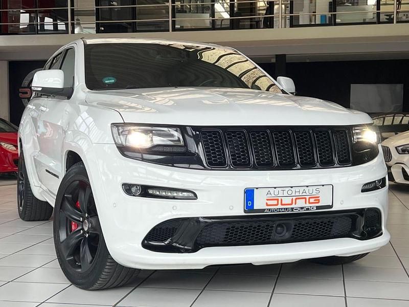 Bright white Gebraucht 2015 Jeep Grand Cherokee SRT SUV | 34.900 € (Fairer Preis) - Bild 1/4