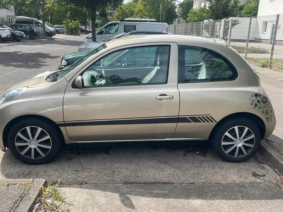 Gebraucht Nissan Micra 80 PS (58 kW) 2002 Braun Kleinwagen