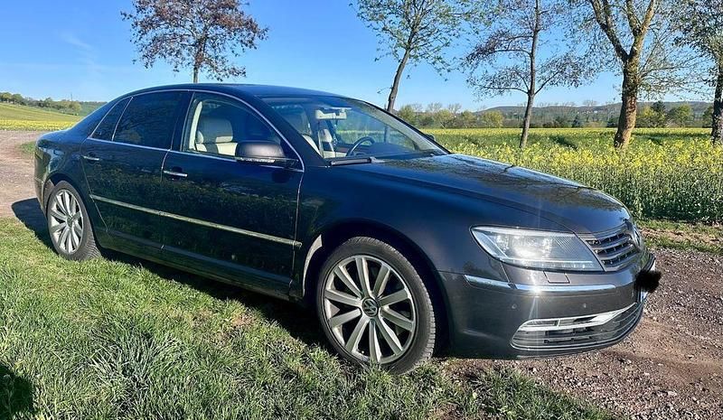 Usata VW Phaeton 320 CV (235 kW) 2010 Marrone Berlina