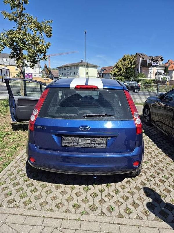 Blau Gebraucht 2007 Ford Fiesta Kleinwagen | 1.690 € (Fairer Preis) - Bild 1/4