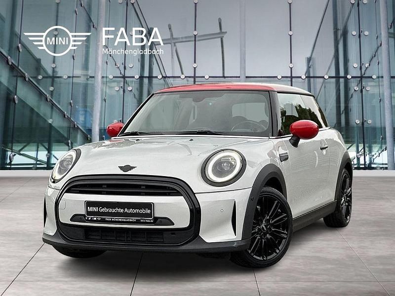 Weiß Gebraucht 2022 Mini Cooper Classic Kleinwagen | 18.390 € (Fairer Preis) - Bild 1/4