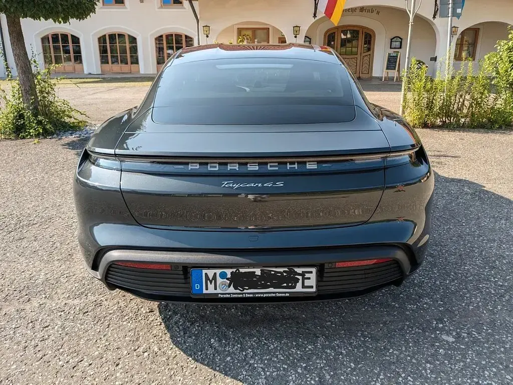 Gebraucht Porsche Taycan 4S 419 kW (571 PS) 2023 Grau Limousine