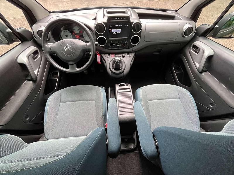 Gebraucht Citroën Berlingo PureTech 110 PS (80 kW) 2018 Grau Van / Kleinbus