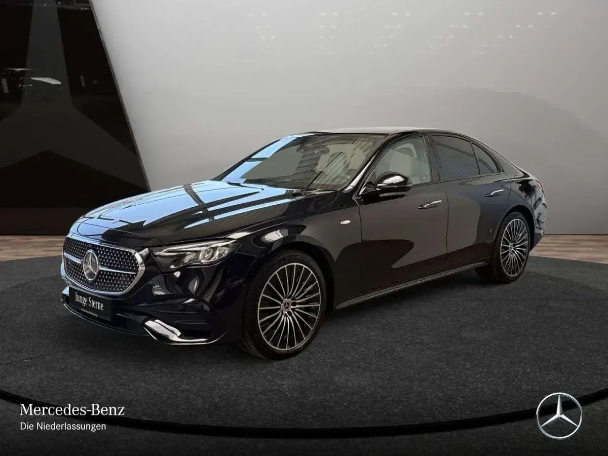 Gebraucht Mercedes E300 Advanced 197 PS (144 kW) 2025 Schwarz Limousine