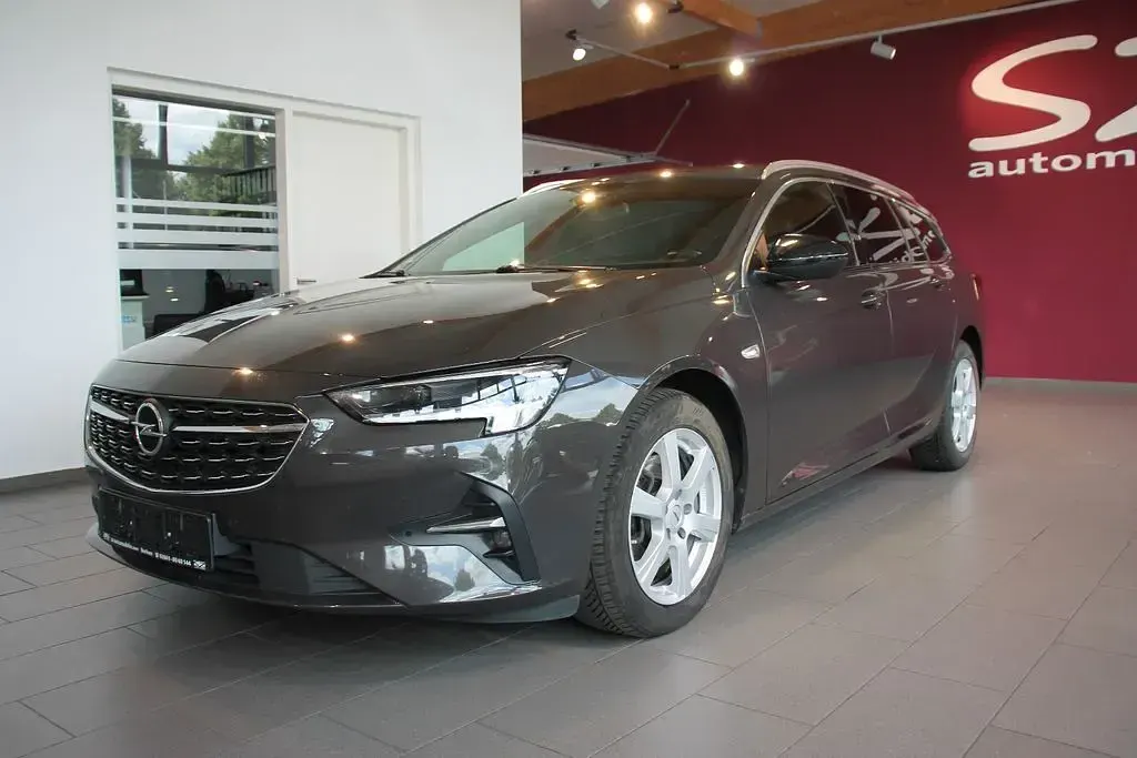 Gebraucht Opel Insignia Elegance 174 PS (127 kW) 2020 Stone brown Kombi