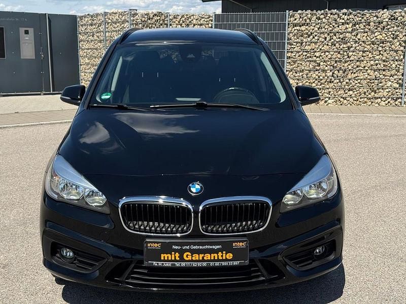 Gebraucht BMW 220 Advantage 190 PS (139 kW) 2017 Schwarz Van / Kleinbus