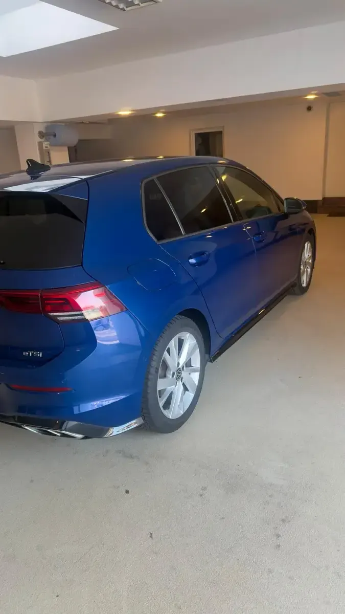 Gebraucht VW Golf VIII R 150 PS (110 kW) 2023 Blau Limousine