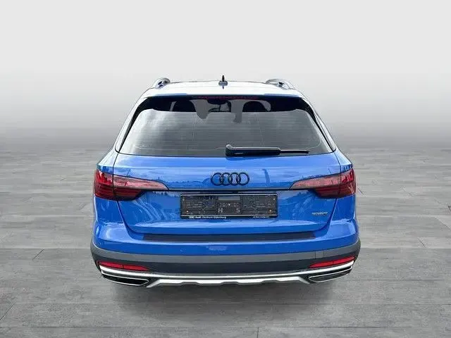 Gebraucht Audi A4 Allroad Design 286 PS (210 kW) 2021 Individuallackierungen audi exclusive Kombi