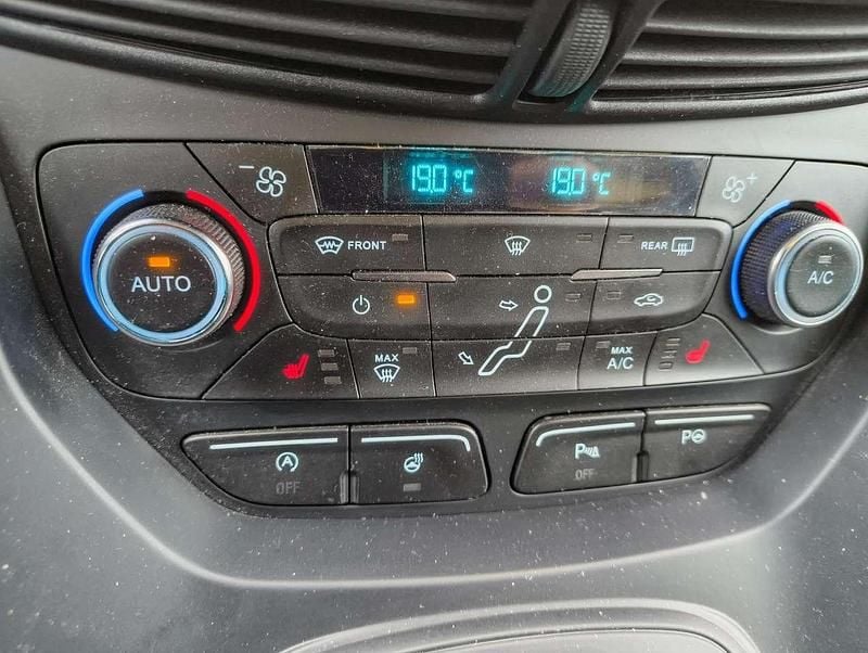 Gebraucht Ford Grand C-Max 150 PS (110 kW) 2019 Blau Van / Kleinbus