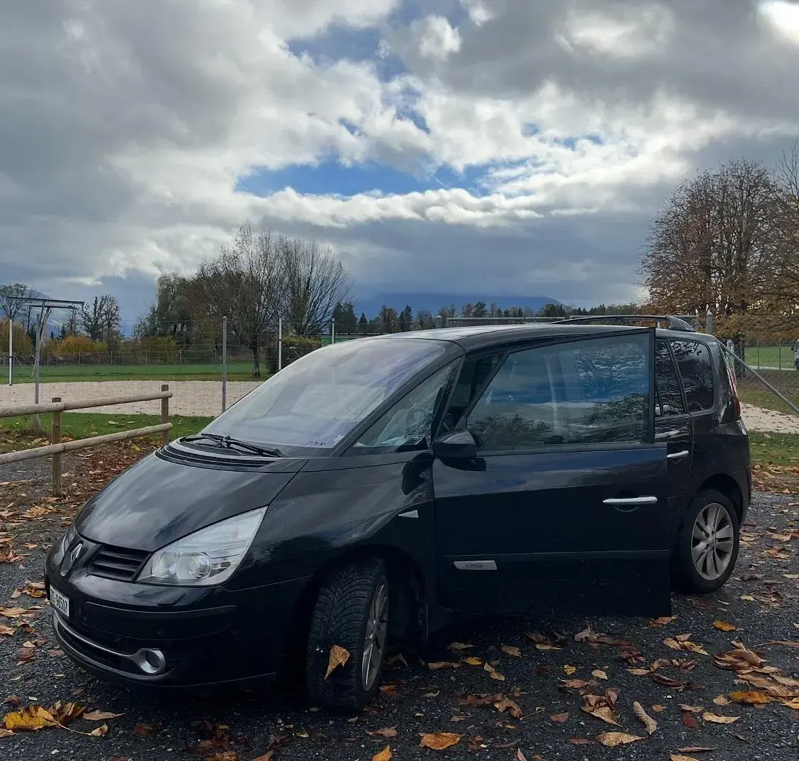 Używany Renault Espace 240 KM (176 kW) 2006 Czarny Minivan