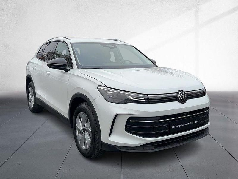 Neu VW Tiguan Life 150 PS (110 kW) 2026 Weiß SUV