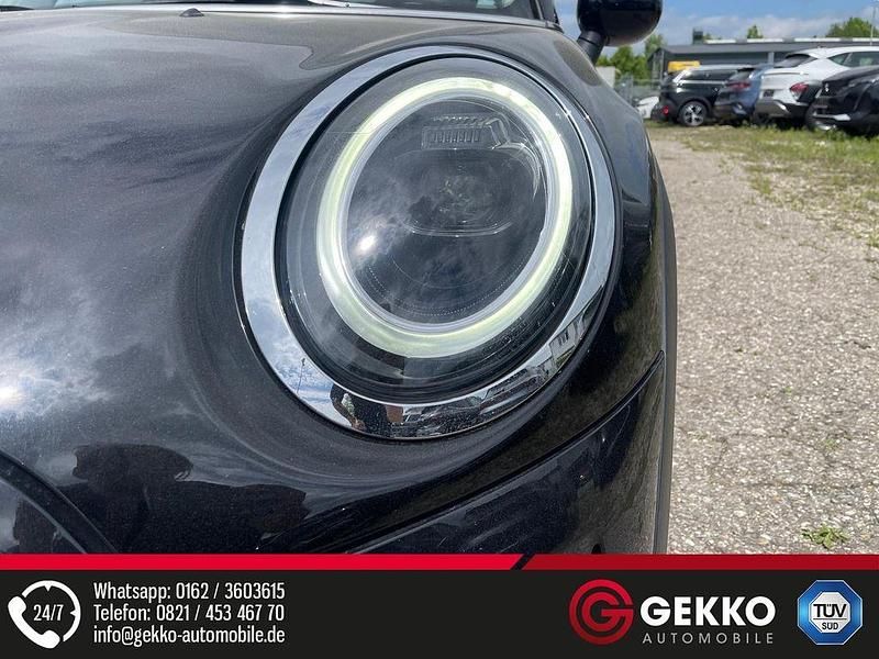 Gebraucht Mini Cooper 136 PS (100 kW) 2022 Midnight black ii Kleinwagen