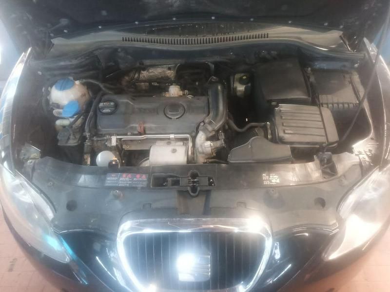 Gebraucht Seat Leon Reference 125 PS (91 kW) 2009 Schwarz Kleinwagen