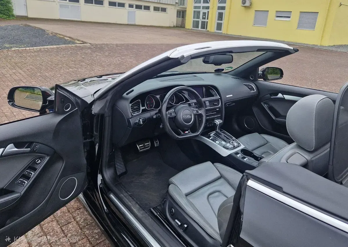 Gebraucht Audi A5 Cabriolet Ambiente 245 PS (180 kW) 2015 Schwarz Cabrio