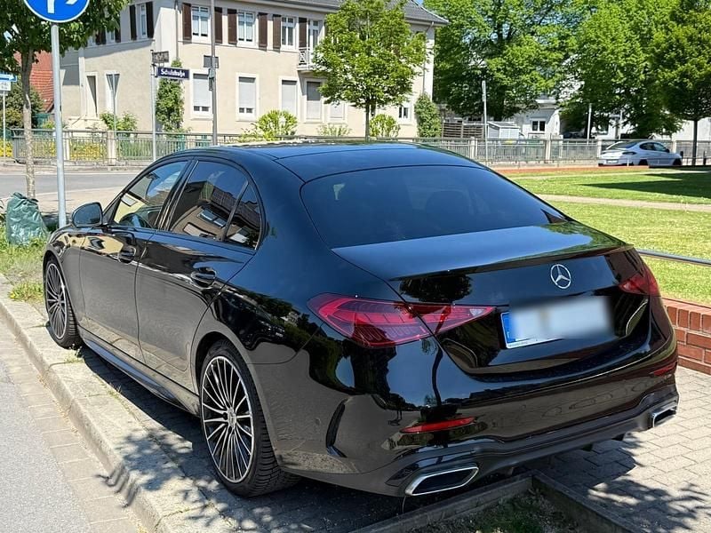 Gebraucht Mercedes C300 265 PS (194 kW) 2021 Schwarz Limousine
