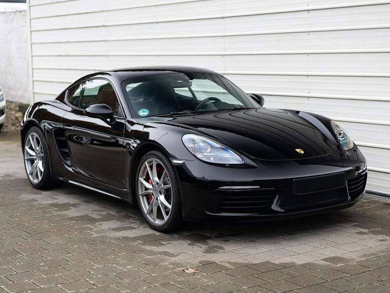 Gebraucht Porsche 718 Cayman 349 PS (256 kW) 2020 Schwarz Coupé