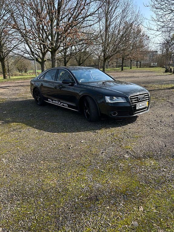 Gebraucht Audi A8 Ambiente 351 PS (258 kW) 2011 Schwarz Limousine