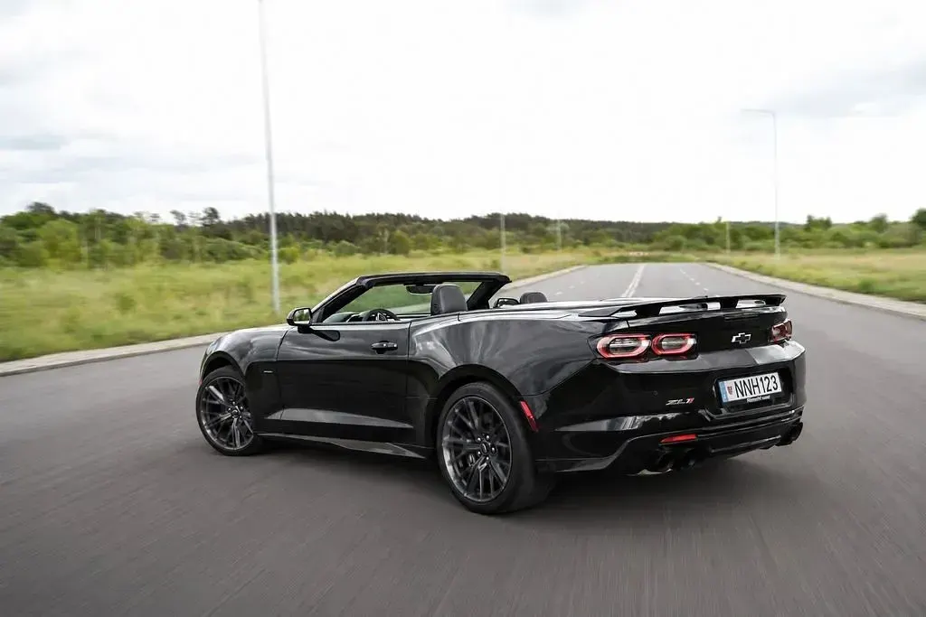 Gebraucht Chevrolet Camaro ZL1 659 PS (484 kW) 2023 Schwarz Cabrio
