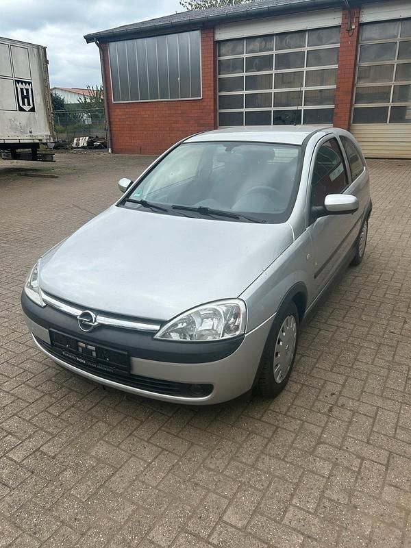 Silber Gebraucht 2002 Opel Corsa Kombi | 1.300 € (Fairer Preis) - Bild 1/4