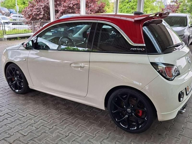 Second-hand Opel Adam 150 CP (110 kW) 2017 Alb Hatchback