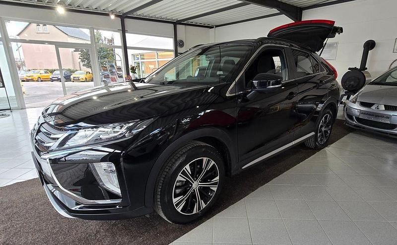 Gebraucht Mitsubishi Eclipse Cross Diamant Edition 163 PS (119 kW) 2020 Schwarz SUV