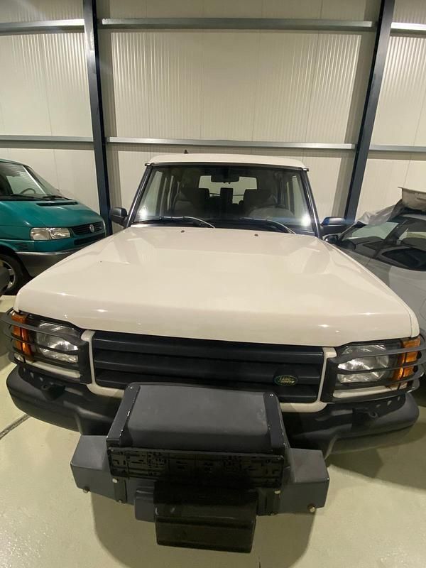 Gebraucht Land Rover Discovery 2 139 PS (102 kW) 2000 Weiß SUV