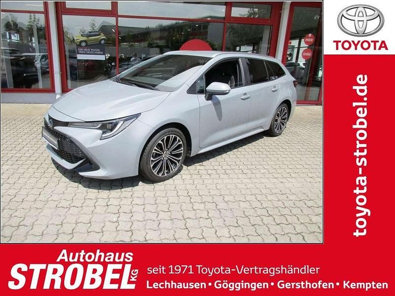 Manhattangraumet. Gebraucht 2022 Toyota Corolla Team Kombi | 28.950 € (Etwas zu teuer) - Bild 1/4