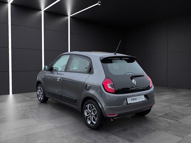 Gebraucht Renault Twingo Equilibre 65 PS (47 kW) 2024 Grau Kleinwagen