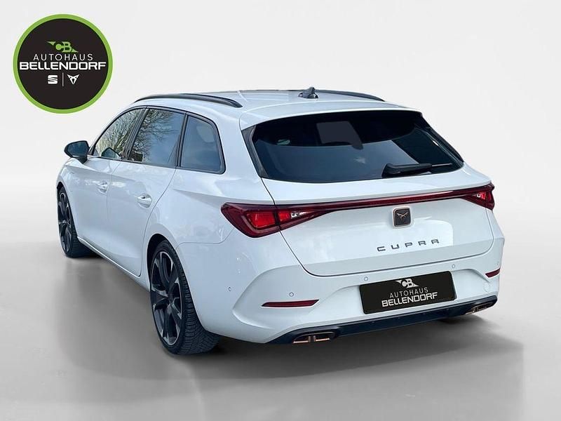 Gebraucht Cupra Leon VZ 245 PS (180 kW) 2021 Weiß Limousine