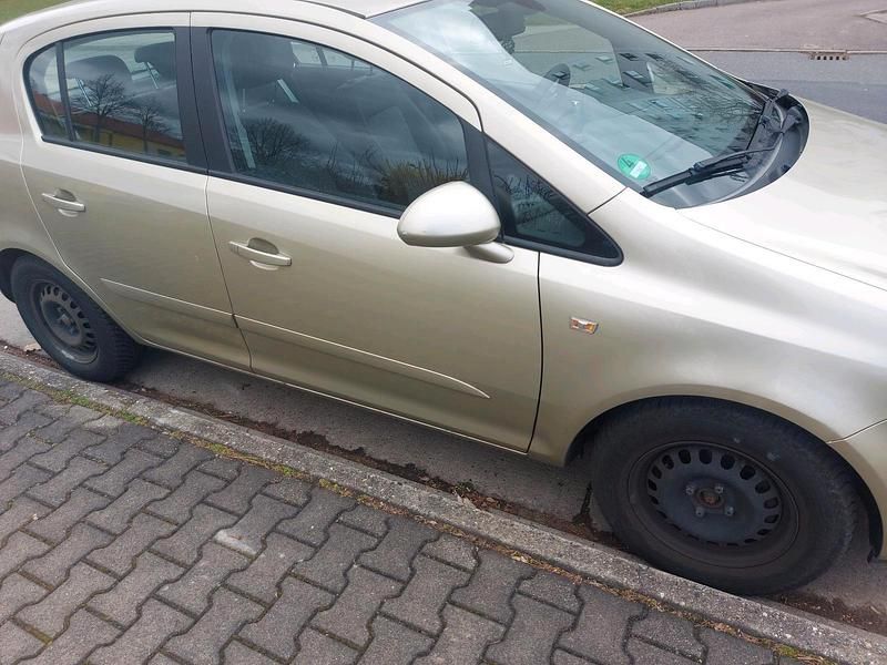 Gebraucht Opel Corsa 66 PS (48 kW) 2006 Gold Kleinwagen