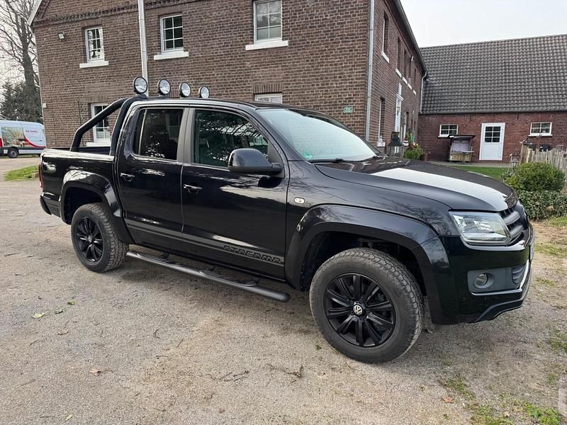 Gebraucht VW Amarok 180 PS (132 kW) 2016 Schwarz Pickup