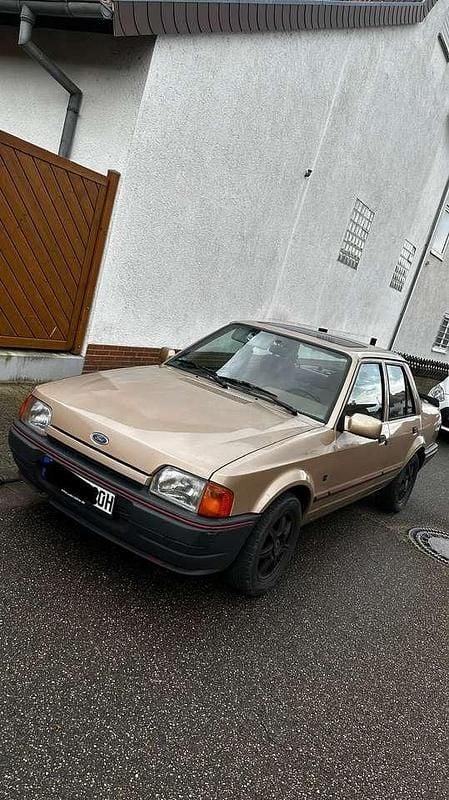 Gebraucht 1989 Ford Orion Limousine | 2.500 € - Bild 1/4