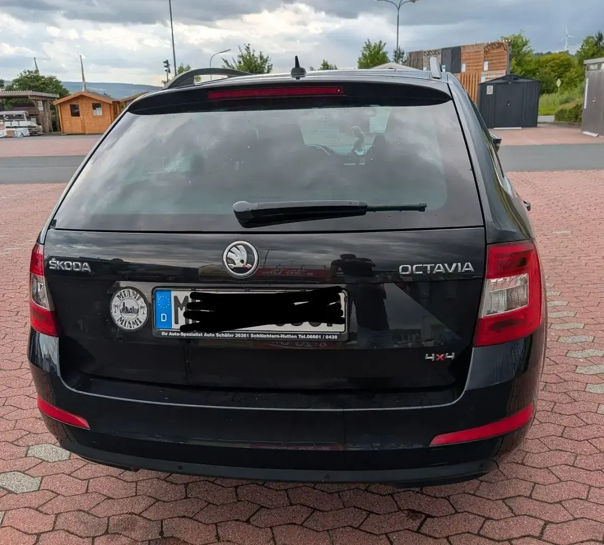 Usata Skoda Octavia Elegance 150 CV (110 kW) 2014 Nero Station wagon