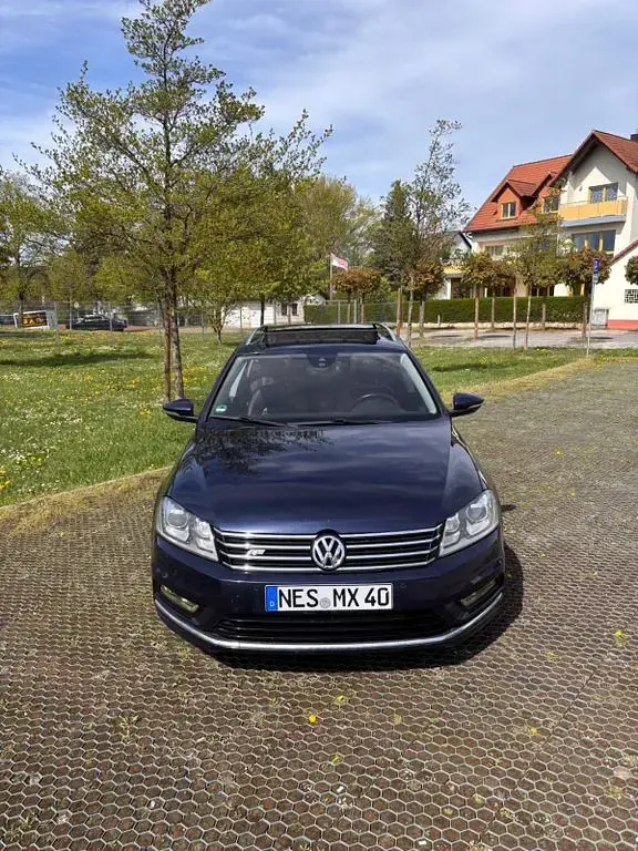 Gebraucht VW Passat R-line 211 PS (155 kW) 2013 Blau Limousine