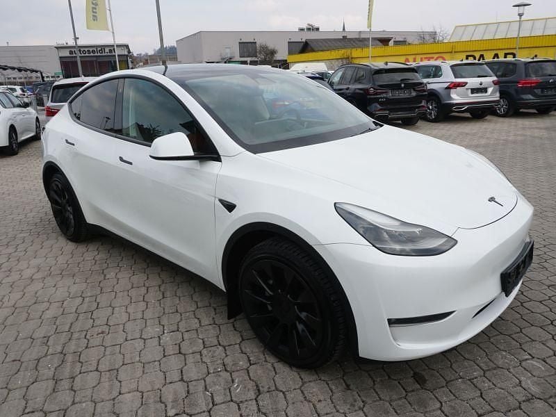 Gebraucht Tesla Model Y Long Range AWD 378 kW (514 PS) 2024 Weiß SUV