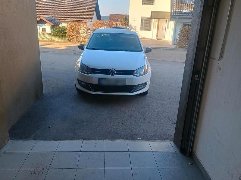 Usado VW Polo Match 70 HP (51 kW) 2012 Branco Citadino