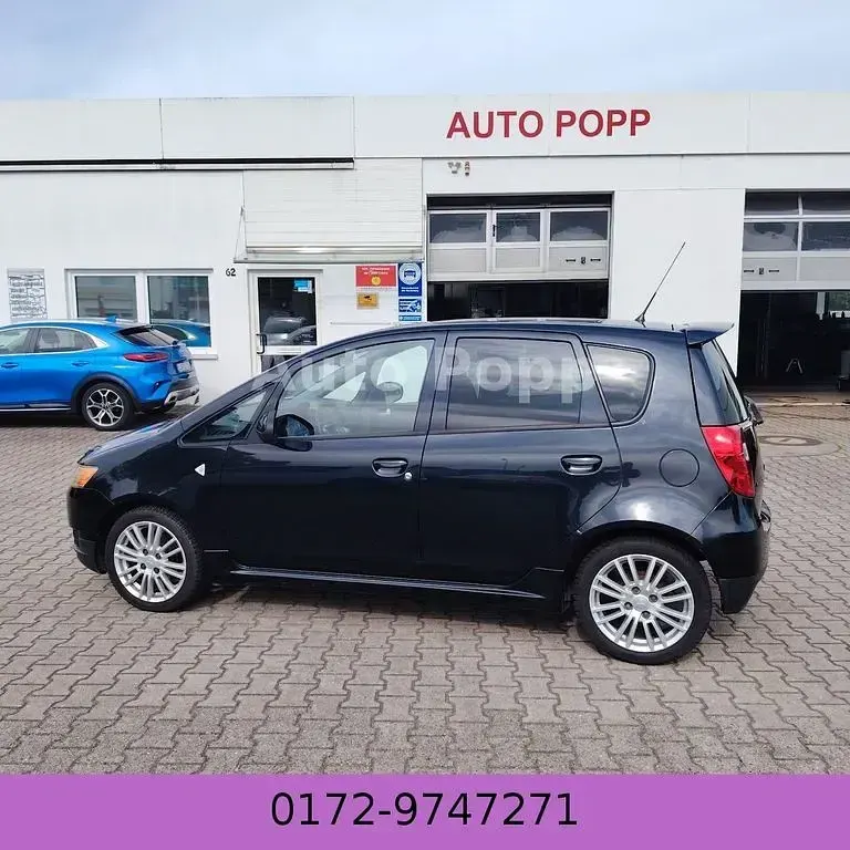 Gebraucht Mitsubishi Colt 95 PS (69 kW) 2010 Schwarz Kleinwagen