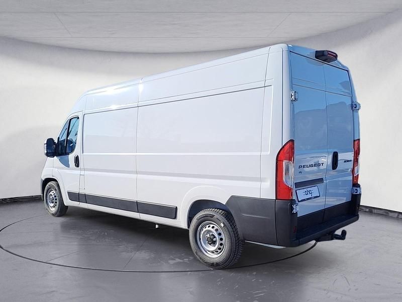 Neu Peugeot Boxer 181 PS (133 kW) 2025 Weiß Van