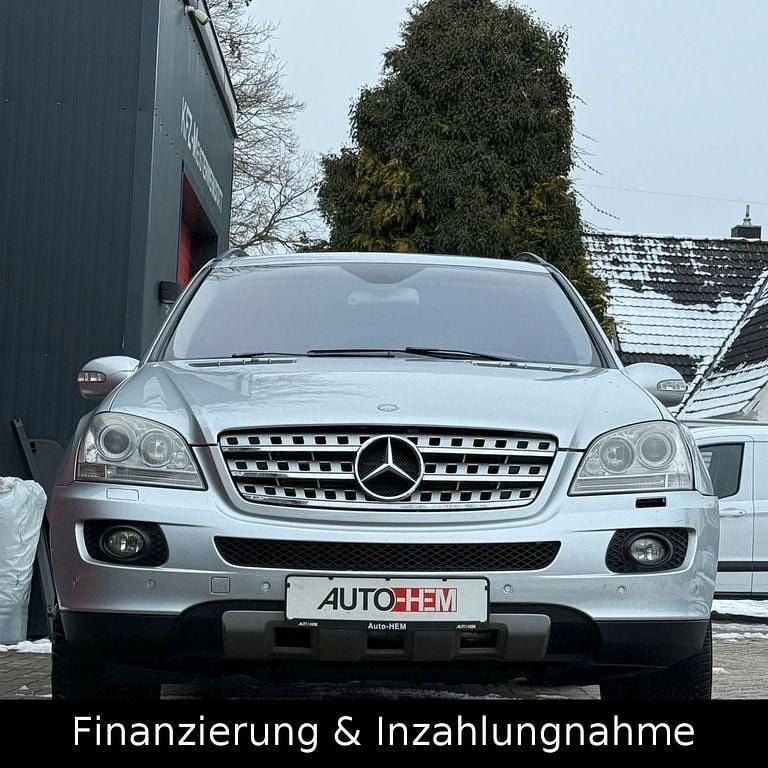 Gebraucht Mercedes ML280 190 PS (139 kW) 2006 Silber SUV