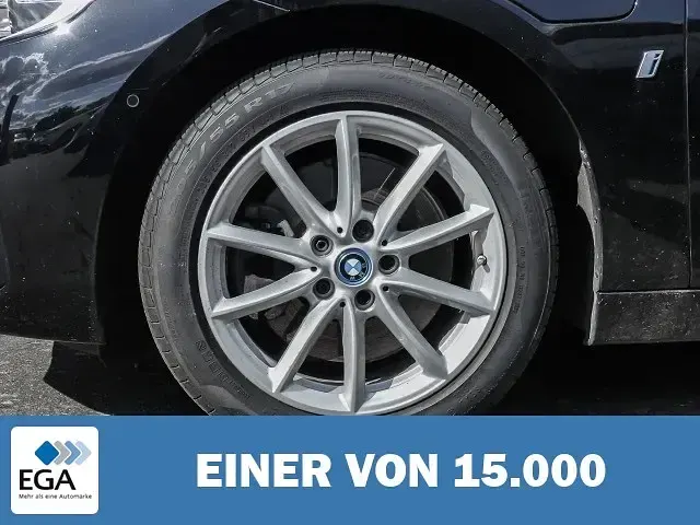 Gebraucht BMW 225 Advantage 224 PS (164 kW) 2018 Schwarz metallic
