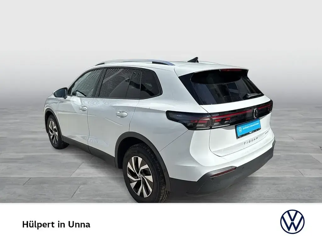 Gebraucht VW Tiguan Life 204 PS (150 kW) 2026 Weiß SUV