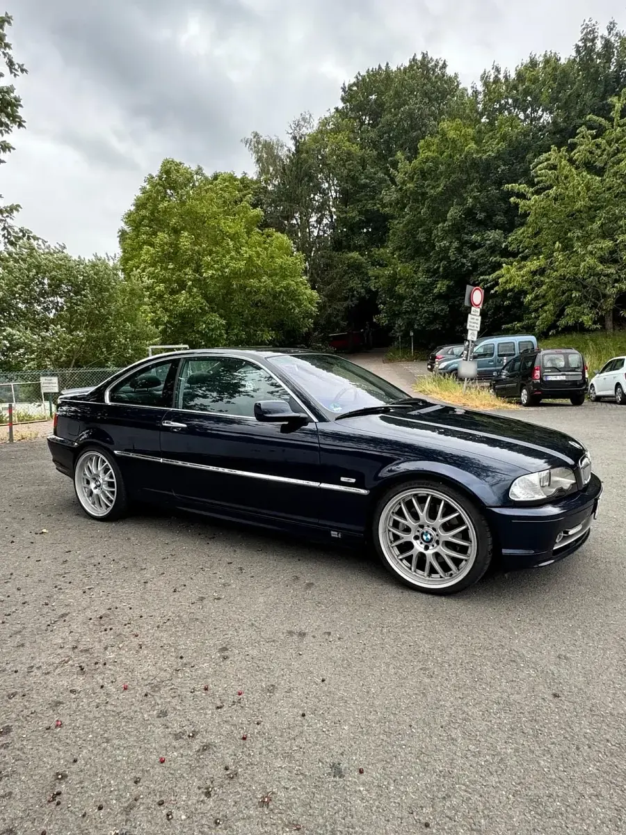 Gebraucht BMW 330 231 PS (169 kW) 2002 Blau Coupé