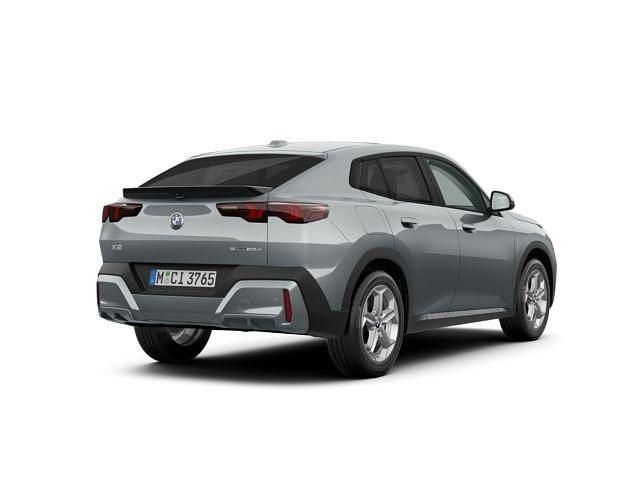 Gebraucht BMW X2 163 PS (119 kW) 2025 Grau SUV