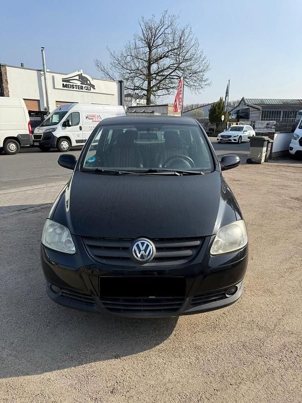 Gebraucht VW Fox 55 PS (40 kW) 2008 Schwarz Kleinwagen