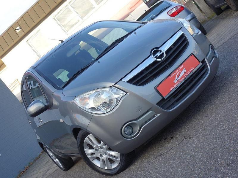 Gebraucht Opel Agila Edition 94 PS (69 kW) 2011 Grau Van / Kleinbus