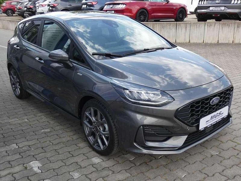Gebraucht Ford Fiesta ST-Line X 101 PS (74 kW) 2023 Grau (magneticmetallic) Kleinwagen