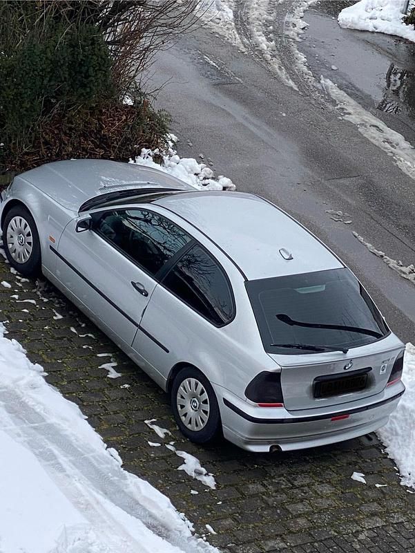 Gebraucht BMW 316 116 PS (85 kW) 2001 Silber