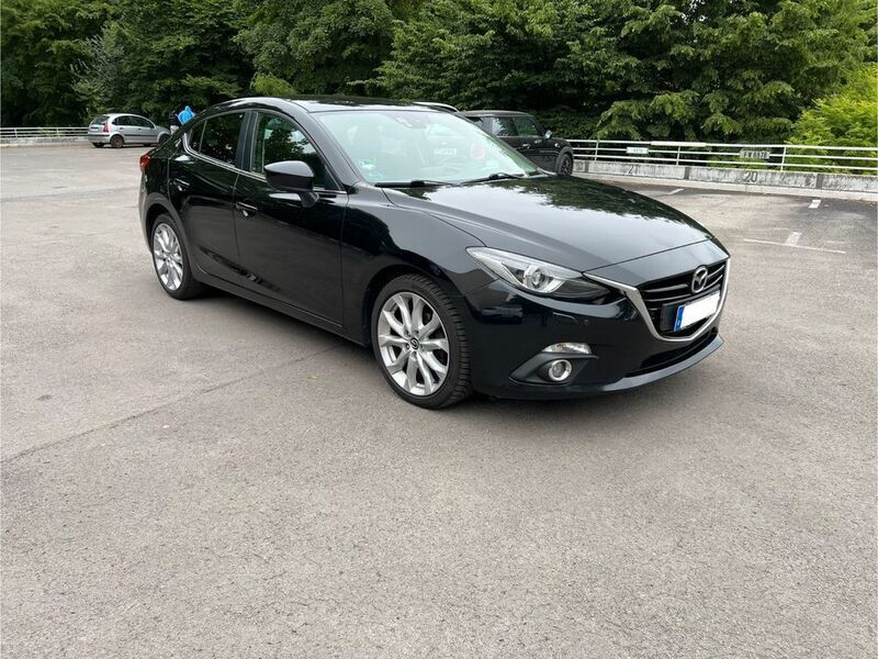 Schwarz Gebraucht 2015 Mazda 3 Limousine | 9.000 € (Fairer Preis) - Bild 1/4